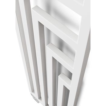 terma_angus_vertical_radiator_traffic_white_1300x440mm_cutout_3